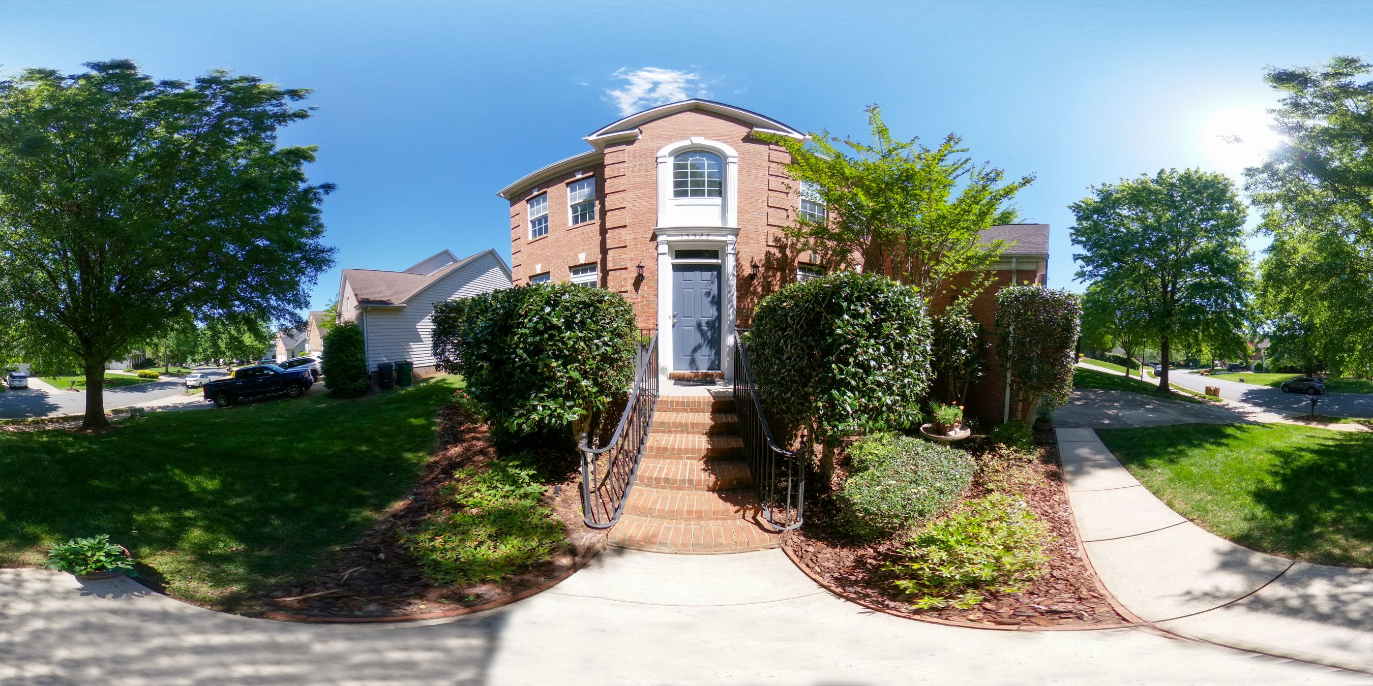 15528 Donnington Drive