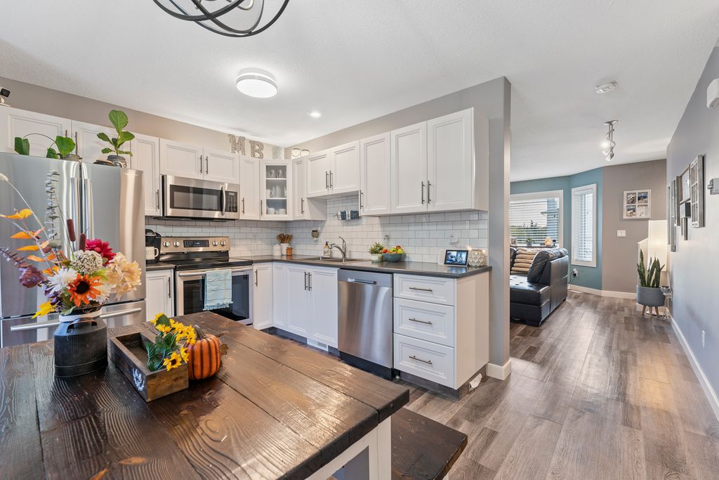 1106 13 St, Cold Lake AB.