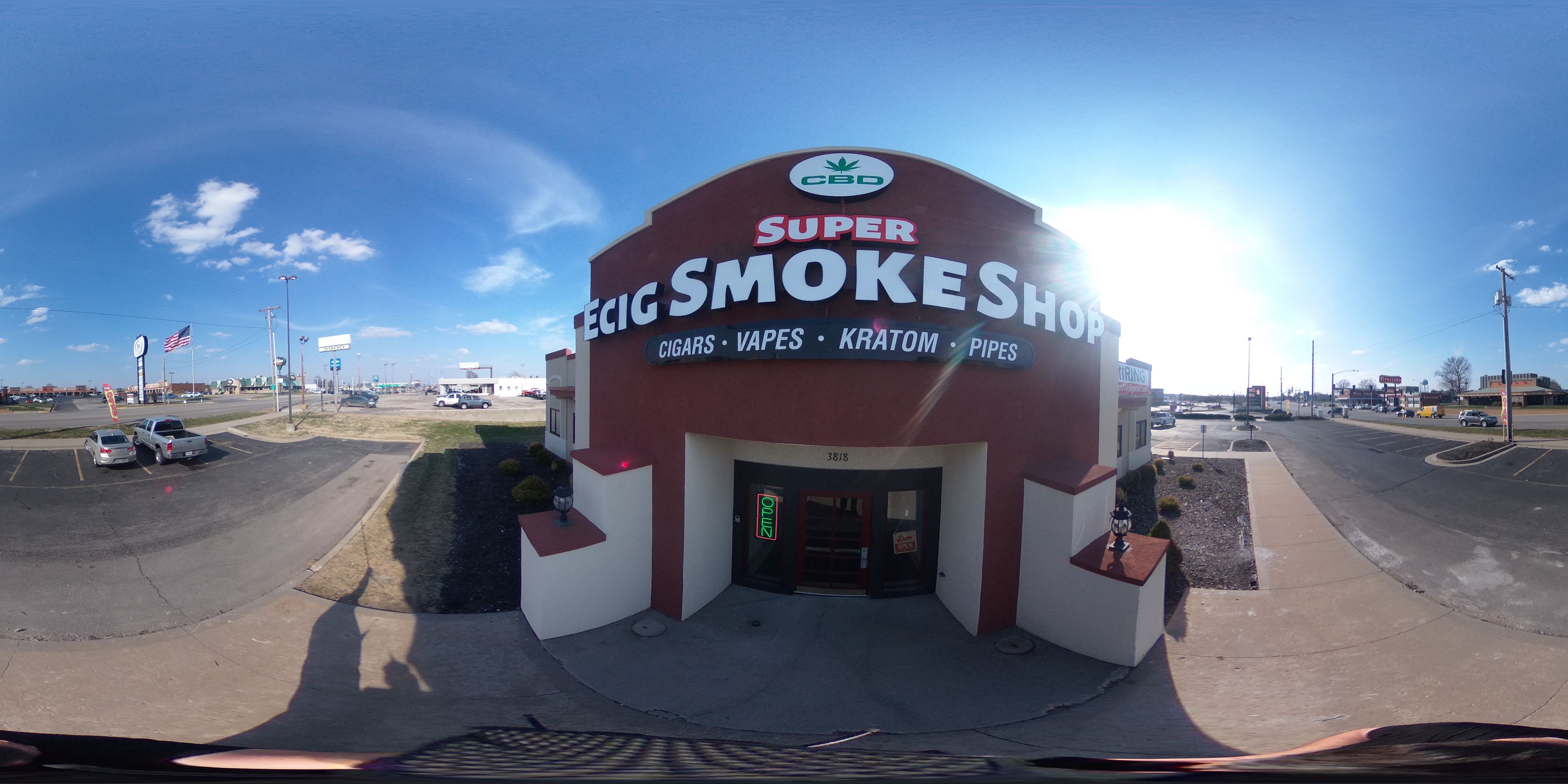 Super ECIG SMOKE SHOP TOUR