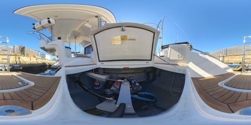 44 Maverick 440 Custom - CAT44-0126