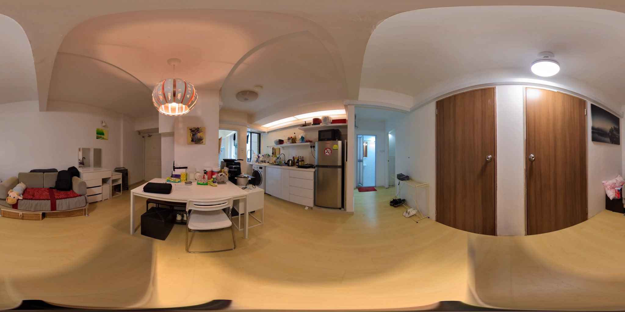 Lucky Plaza Apartment