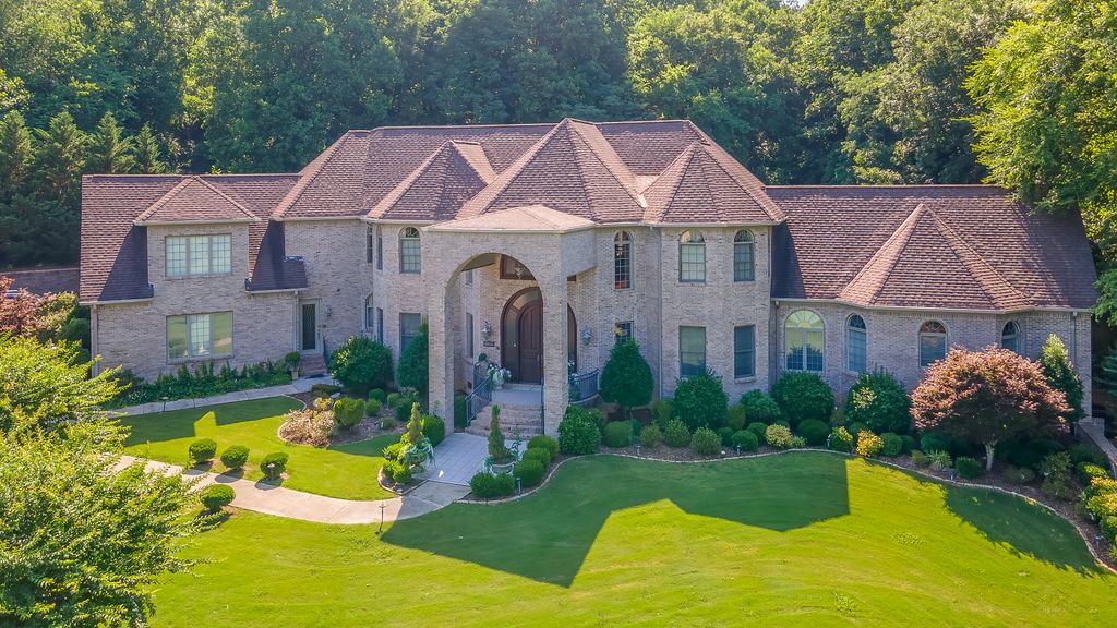 5004 Monica Rd, HSV, AL.