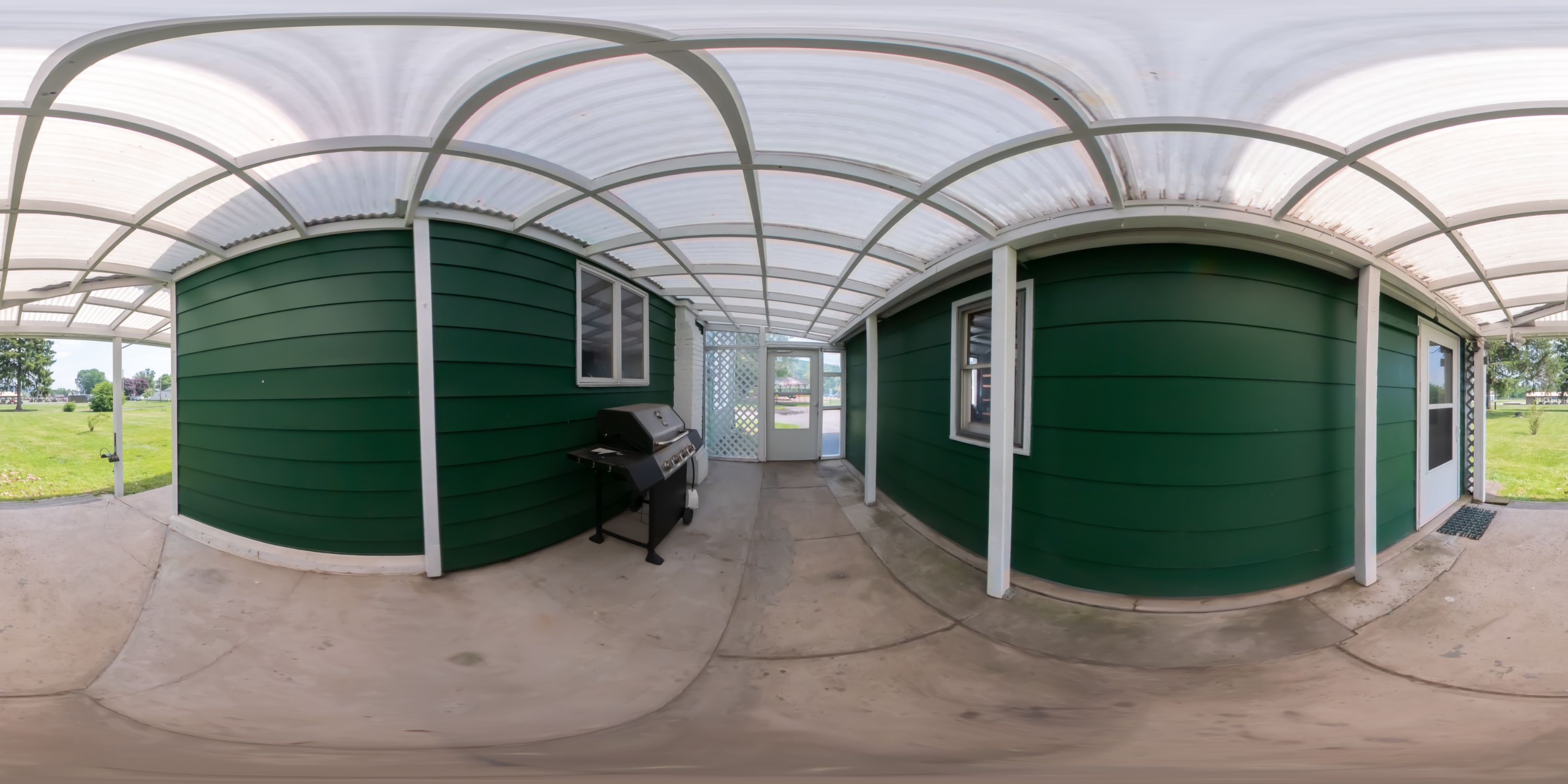 24 1st St, Mill Hall, PA 17751